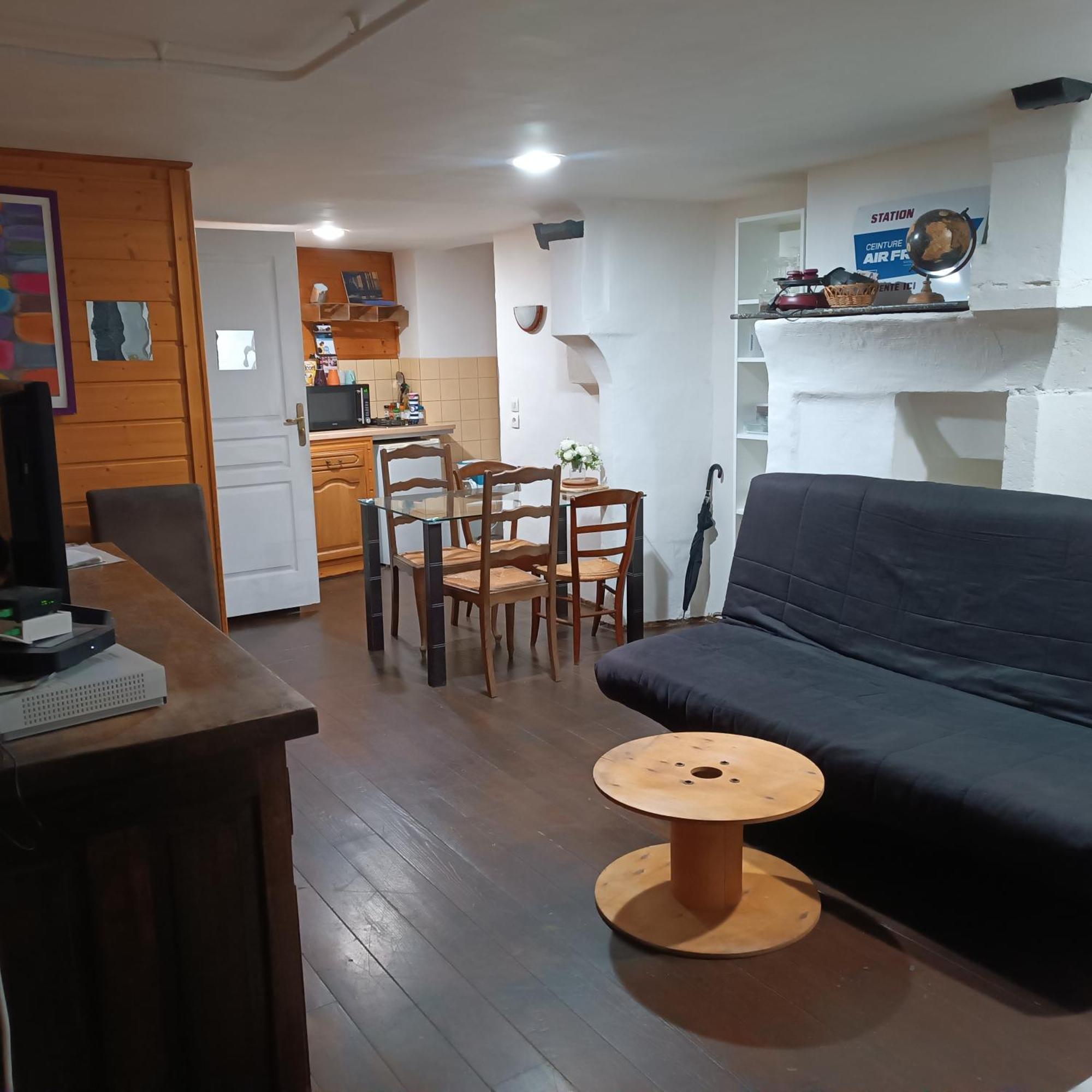 Bed and Breakfast L'Hypercentre Клермон-Ферран Екстер'єр фото