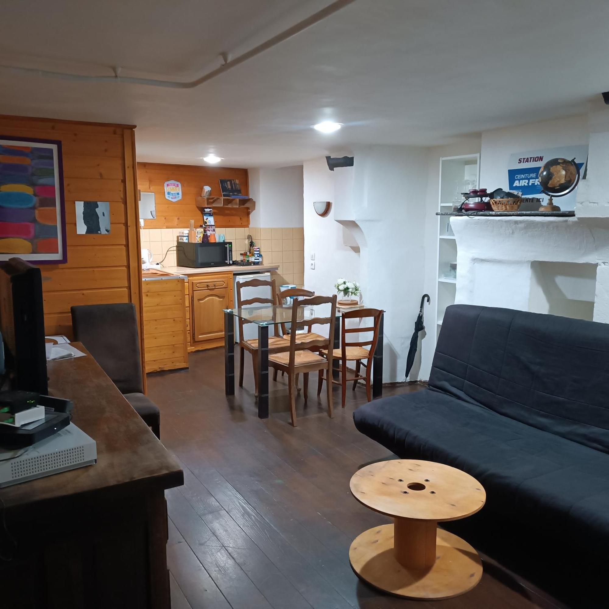 Bed and Breakfast L'Hypercentre Клермон-Ферран Екстер'єр фото